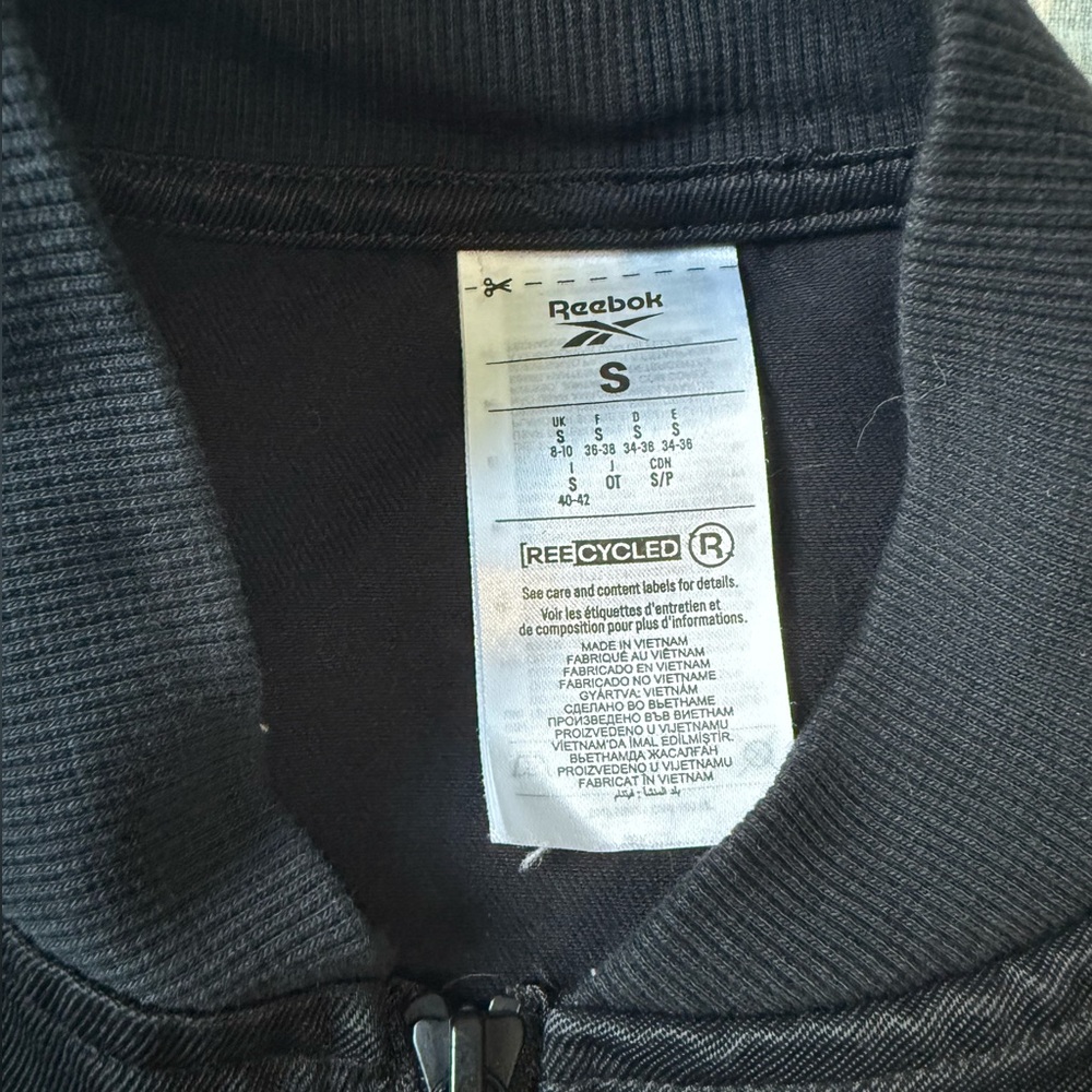 Women's reebok vintage bomber jacket - Picture 3 of 3